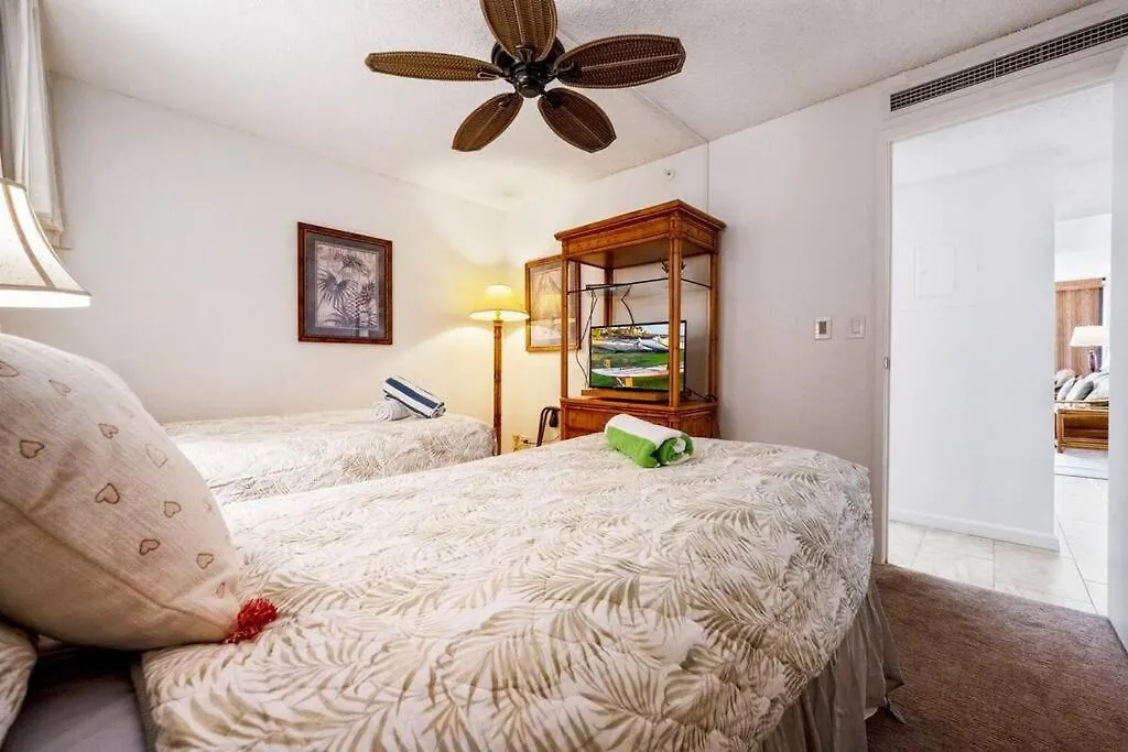 Kaanapali Shores 423- Ocean View 2 Bed, 2Bath Kaanapali Shores Gem Kahana Apartment